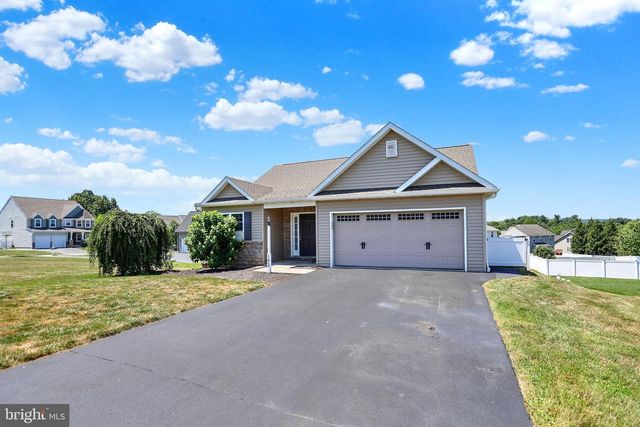143 SPRING MEADOWS RD, Manchester, PA 17345
