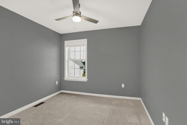 143 SPRING MEADOWS RD, Manchester, PA 17345