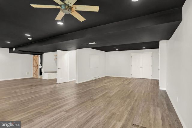 143 SPRING MEADOWS RD, Manchester, PA 17345