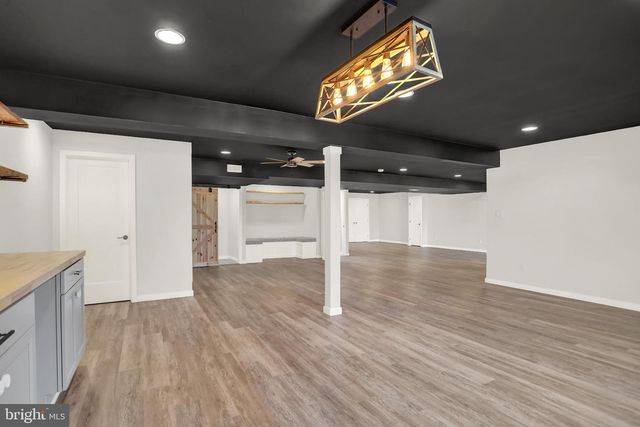 143 SPRING MEADOWS RD, Manchester, PA 17345
