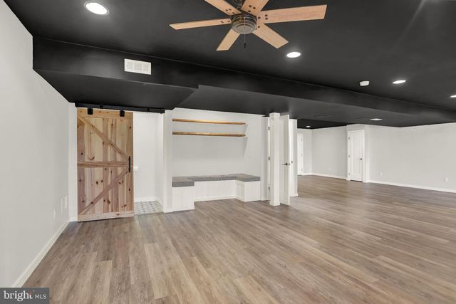 143 SPRING MEADOWS RD, Manchester, PA 17345