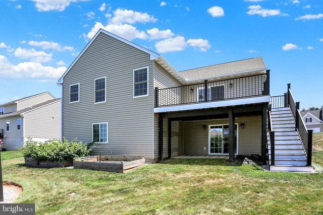143 SPRING MEADOWS RD, Manchester, PA 17345