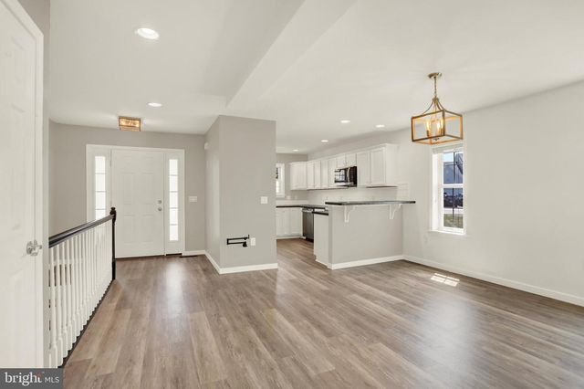 143 SPRING MEADOWS RD, Manchester, PA 17345