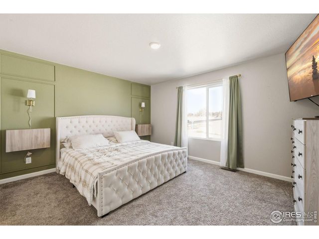 2463 Harlequin Pl, Johnstown, CO 80534