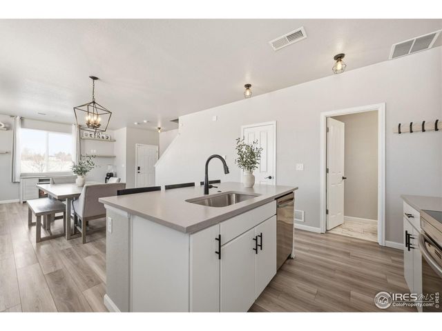 2463 Harlequin Pl, Johnstown, CO 80534