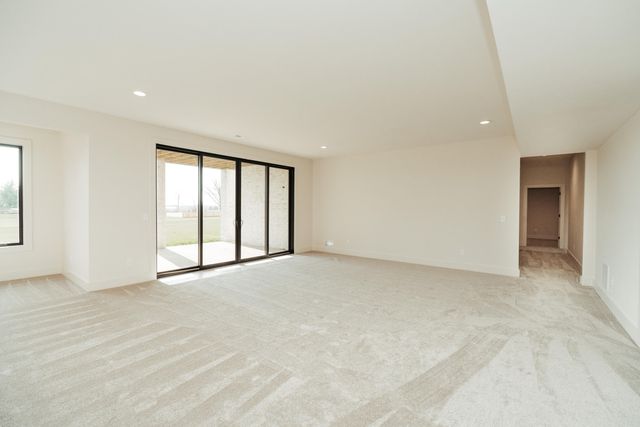 5566 E Cavalcade Lane, Springfield, MO 65802