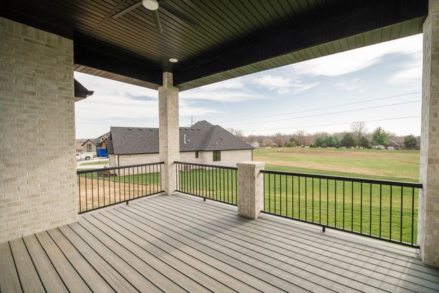 5566 E Cavalcade Lane, Springfield, MO 65802