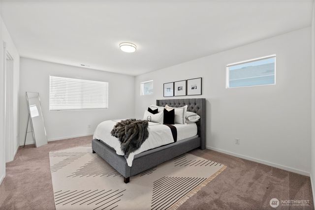 5168 Sinclair Way, Bremerton, WA 98312