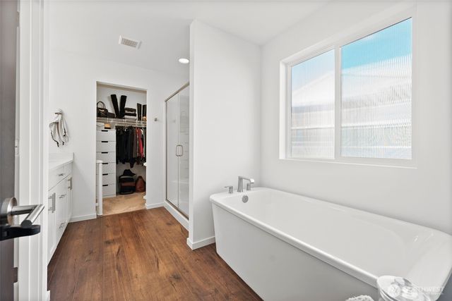 5168 Sinclair Way, Bremerton, WA 98312