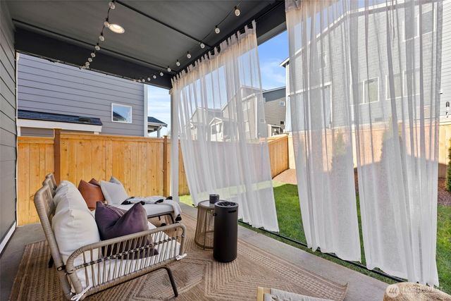 5168 Sinclair Way, Bremerton, WA 98312