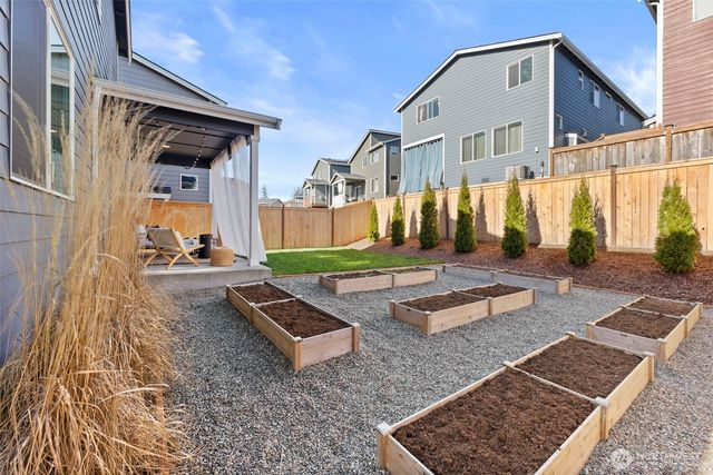 5168 Sinclair Way, Bremerton, WA 98312