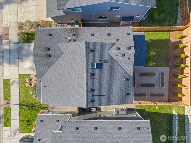 5168 Sinclair Way, Bremerton, WA 98312