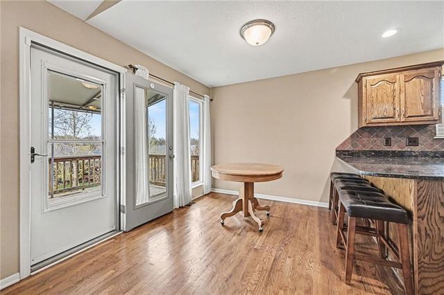 1842 White Tail Lane, Liberty, MO 64068