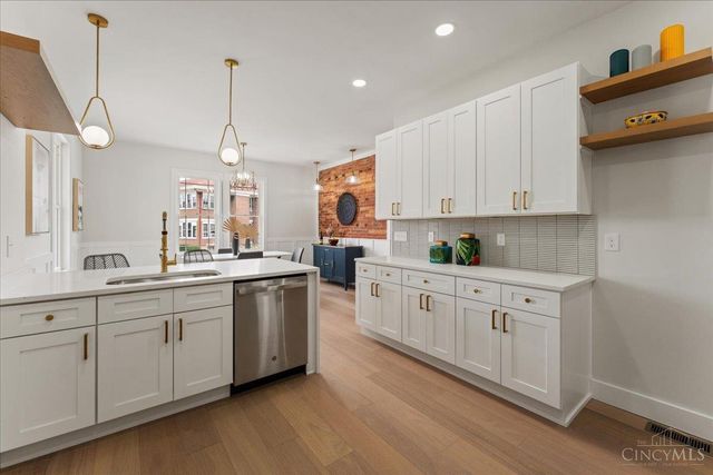 4569 Smith Road, Norwood, OH 45212