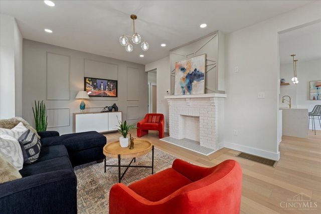 4569 Smith Road, Norwood, OH 45212