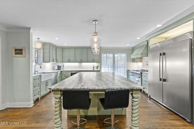 36 Shady Lane, Hattiesburg, MS 39402