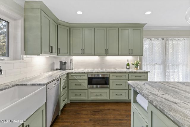 36 Shady Lane, Hattiesburg, MS 39402