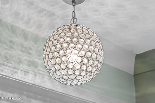 36 Shady Lane, Hattiesburg, MS 39402