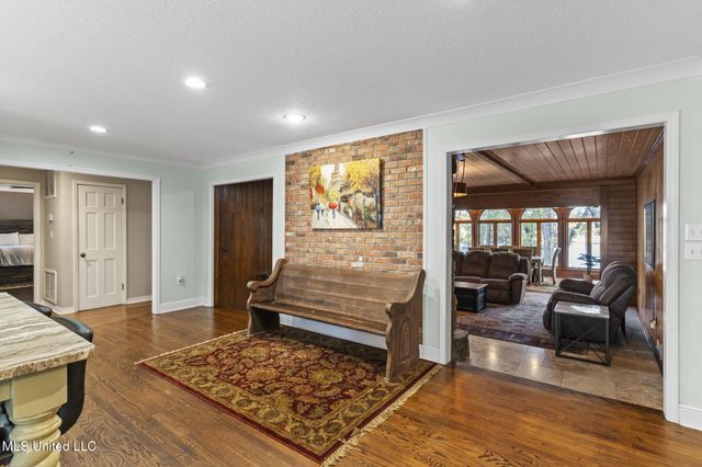 36 Shady Lane, Hattiesburg, MS 39402