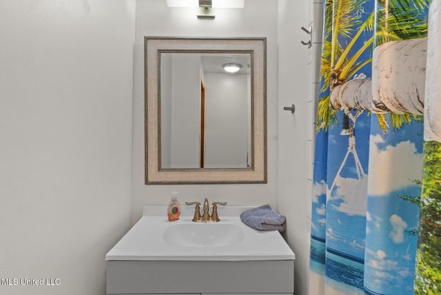 36 Shady Lane, Hattiesburg, MS 39402