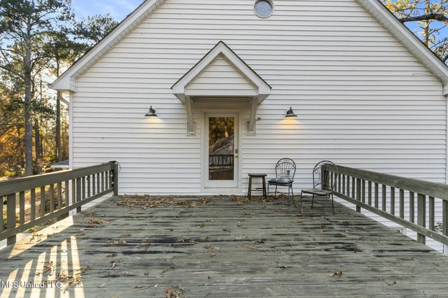 36 Shady Lane, Hattiesburg, MS 39402