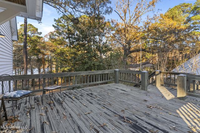 36 Shady Lane, Hattiesburg, MS 39402