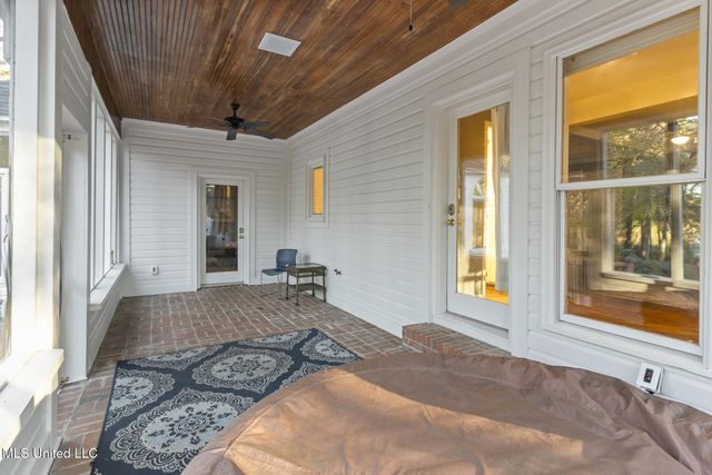 36 Shady Lane, Hattiesburg, MS 39402