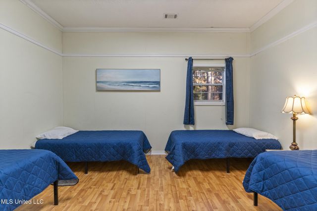 36 Shady Lane, Hattiesburg, MS 39402