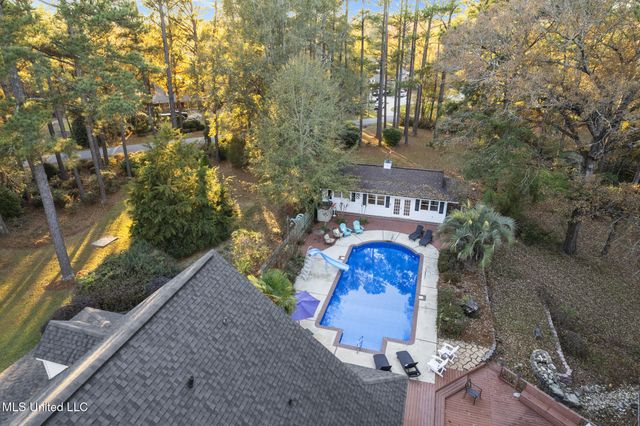 36 Shady Lane, Hattiesburg, MS 39402