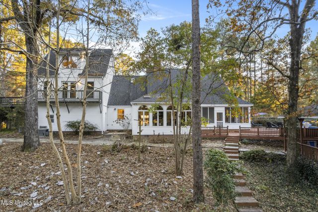 36 Shady Lane, Hattiesburg, MS 39402