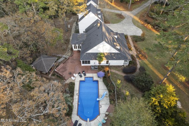 36 Shady Lane, Hattiesburg, MS 39402