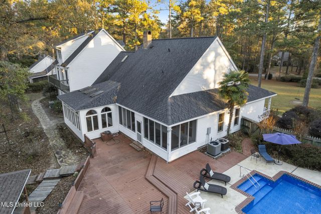 36 Shady Lane, Hattiesburg, MS 39402