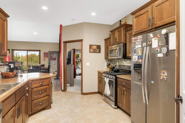 29412 Hidden Forest Boulevard, Chisago City, MN 55013