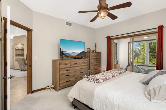 29412 Hidden Forest Boulevard, Chisago City, MN 55013