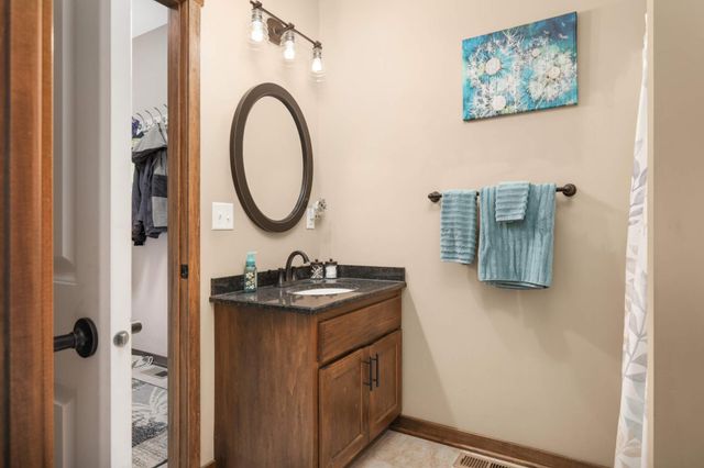 29412 Hidden Forest Boulevard, Chisago City, MN 55013