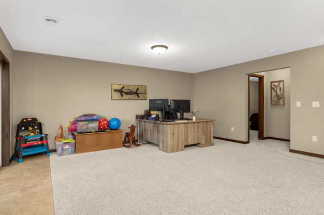 29412 Hidden Forest Boulevard, Chisago City, MN 55013