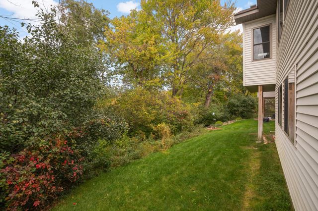 29412 Hidden Forest Boulevard, Chisago City, MN 55013