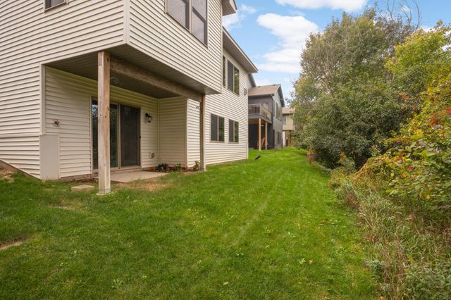 29412 Hidden Forest Boulevard, Chisago City, MN 55013