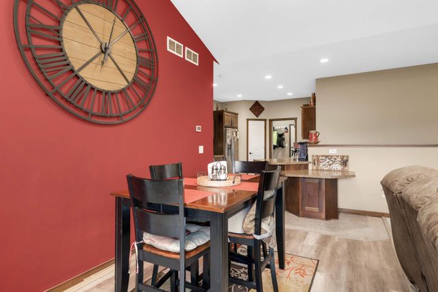 29412 Hidden Forest Boulevard, Chisago City, MN 55013