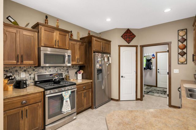 29412 Hidden Forest Boulevard, Chisago City, MN 55013