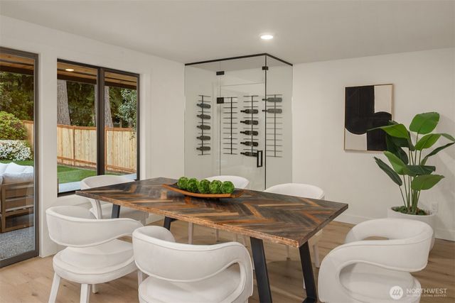 1659 215th Place SE, Sammamish, WA 98075