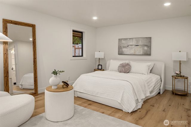 1659 215th Place SE, Sammamish, WA 98075