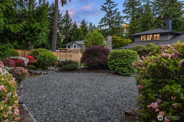 1659 215th Place SE, Sammamish, WA 98075