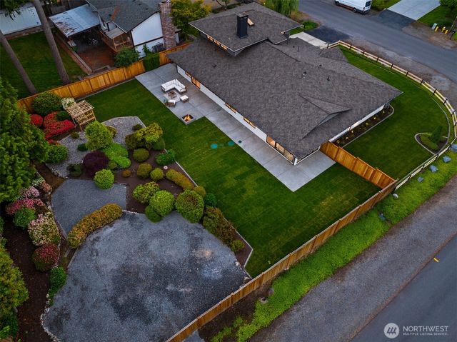 1659 215th Place SE, Sammamish, WA 98075