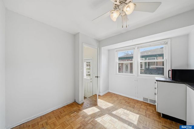 3615 S 15 Street, Lincoln, NE 68502