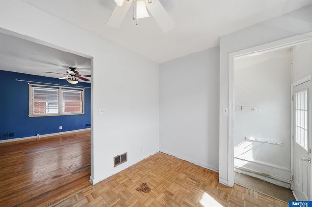 3615 S 15 Street, Lincoln, NE 68502