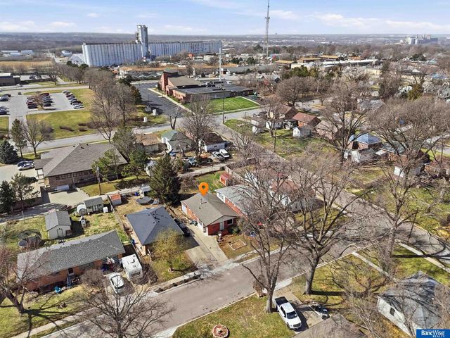 3615 S 15 Street, Lincoln, NE 68502