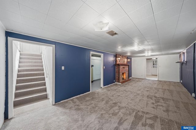 3615 S 15 Street, Lincoln, NE 68502