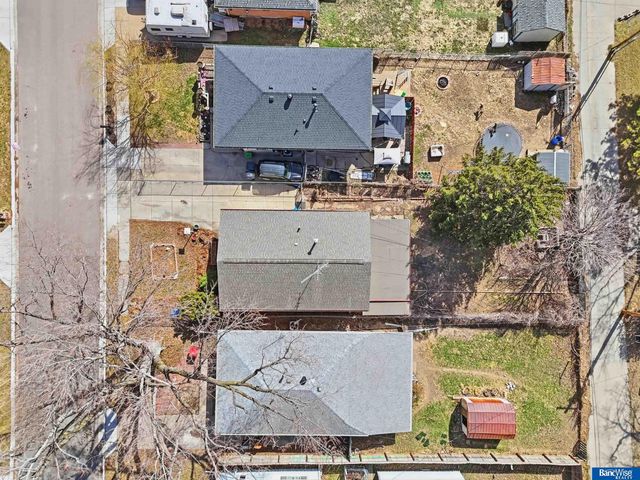 3615 S 15 Street, Lincoln, NE 68502