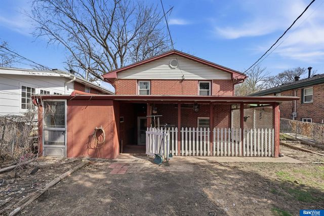 3615 S 15 Street, Lincoln, NE 68502